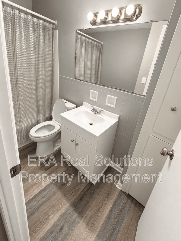Columbus Condo: 3713 Dort Pl