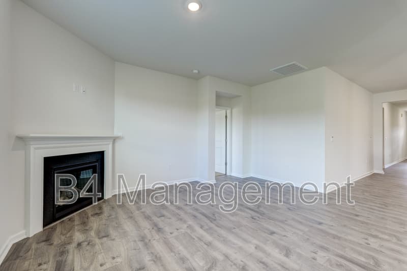 Boiling Springs House: 2159 Springview Ct.