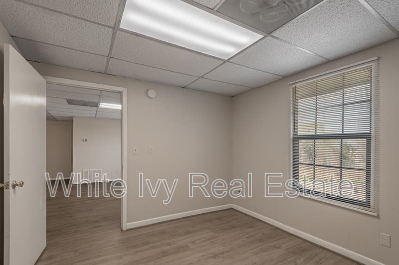 Huntsville Condo: 626 University Avenue