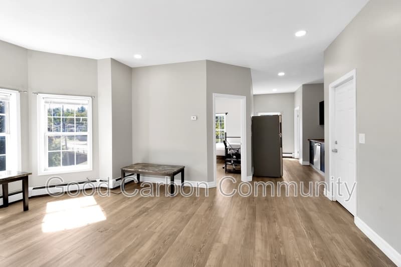Fredonia Condo: 48 Water St.