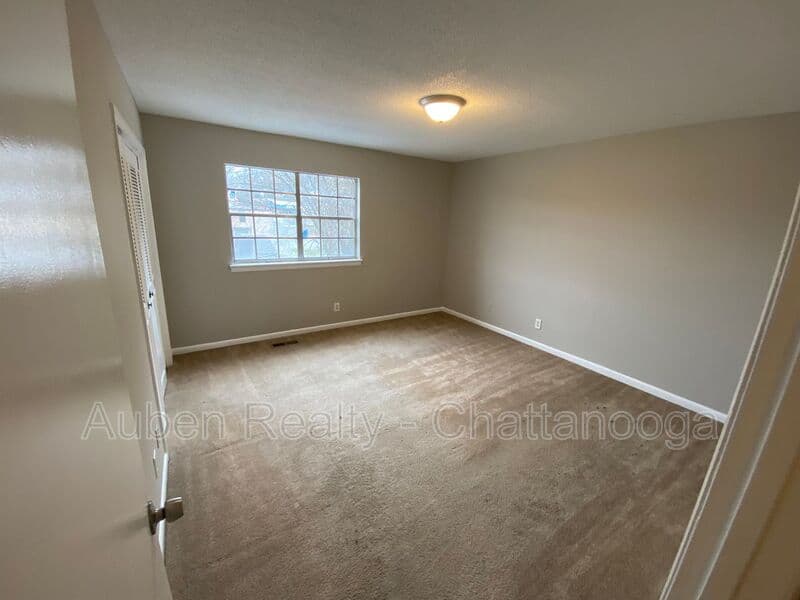 Chattanooga Condo: 19 Tunnel Boulevard