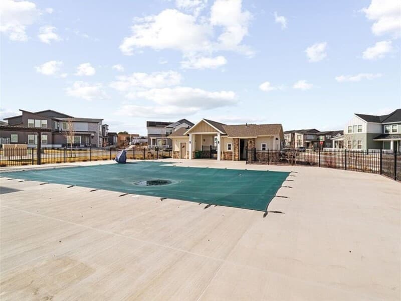 Lakewood House: 2037 S Vance Way