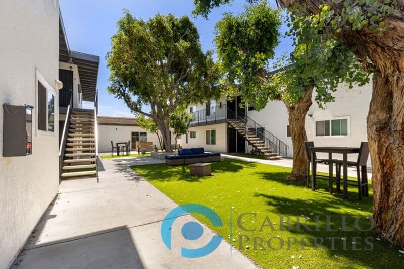 San Diego Condo: 8453 Carlisle Drive