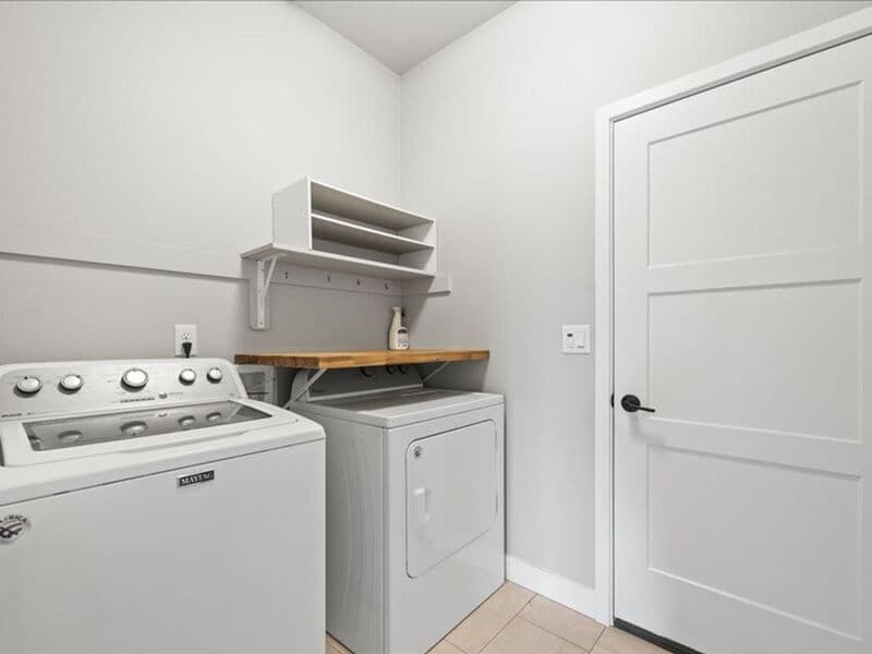 Richland House: 4725 Roark Dr