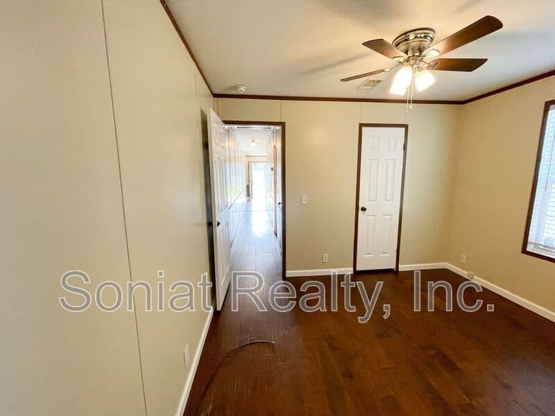 New Orleans House: 2529 North Miro Street