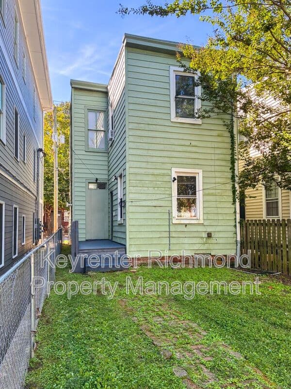 Richmond House: 2104 West Cary Street