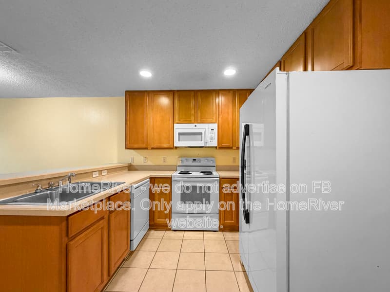 Oviedo Townhome: 5222 Calabash Pl