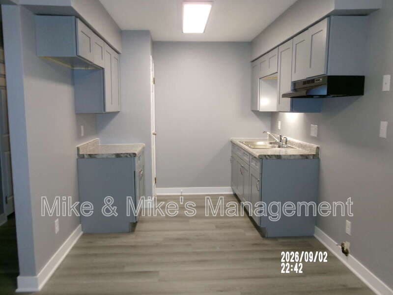 Milwaukee Condo: 7452 N Granville Rd