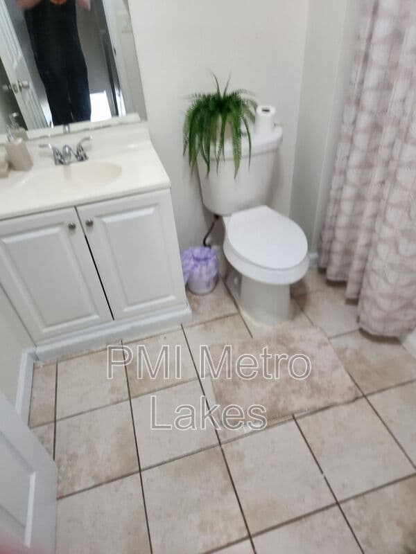 Orlando House: 5026 Aventura Blvd
