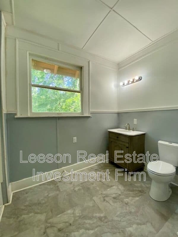 Shreveport House: 310 1/2 Kings Highway