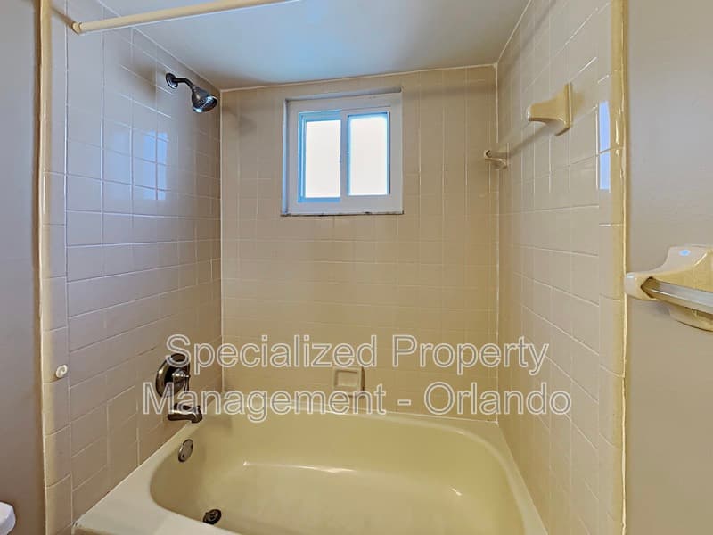 Ocoee House: 1519 Prairie Lake Blvd