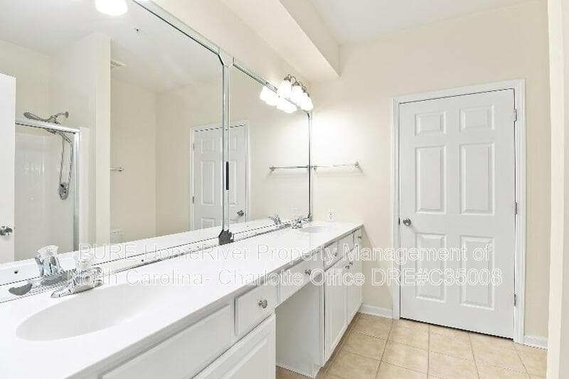 Charlotte House: 14622 Via Sorrento Drive