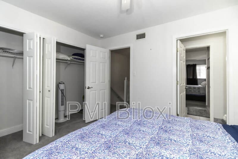 Biloxi Condo: 1664 Beach Boulevard