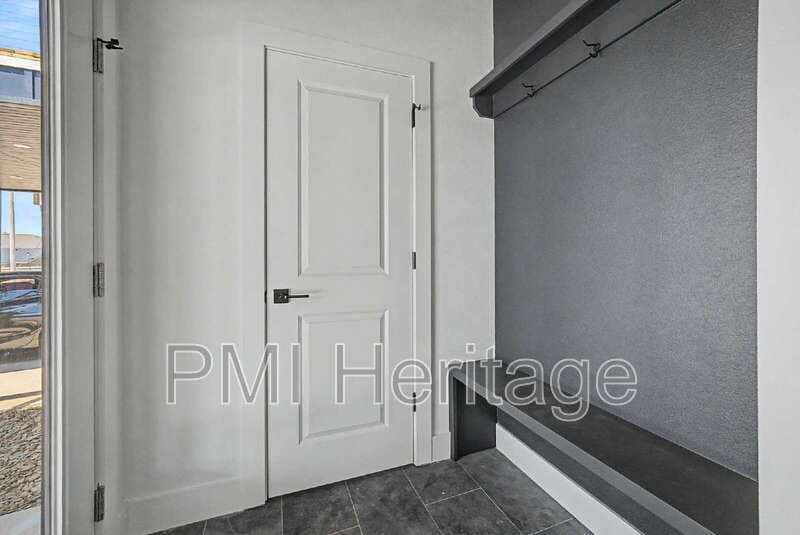 Rogers House: 602 North 6th Street