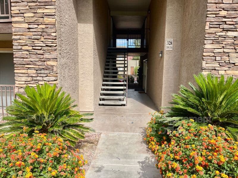 Las Vegas House: 5295 Indian River Dr