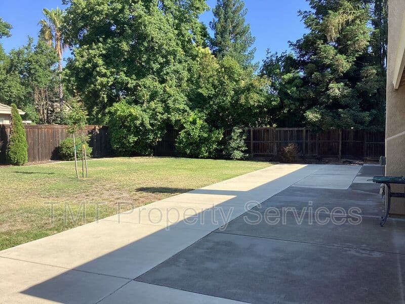 Gold River House: 2144 Gold Hollow Ct