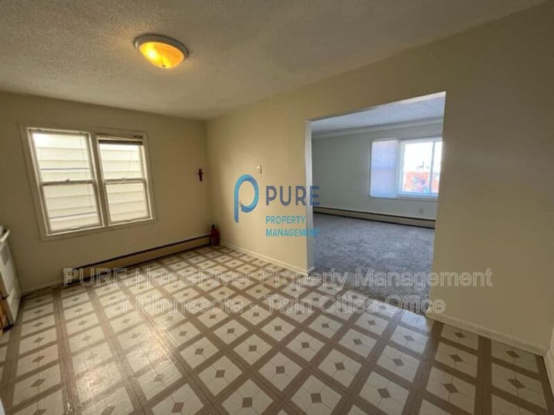 Saint Paul Apartment: 840 Beech St