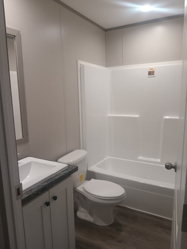 Ellenwood House: 10  Simmons way