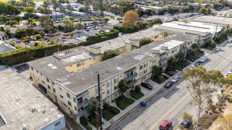 Los Angeles Condo: 12500 Culver Boulevard - 107
