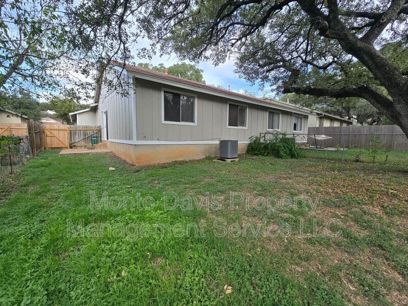 Austin Condo: 12005 Arrowwood