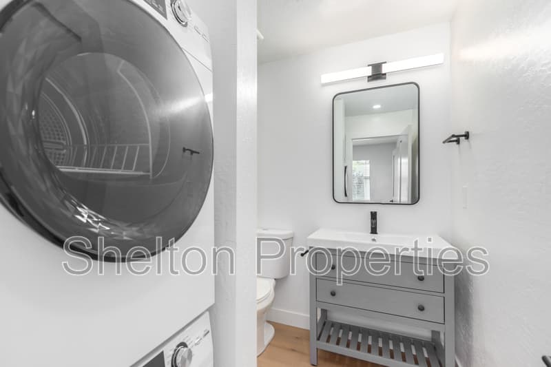 Phoenix Condo: 616 N 10th Ave Unit G