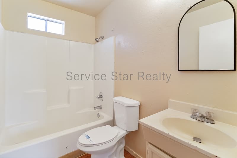 Phoenix Condo: 2510 E Pueblo Ave