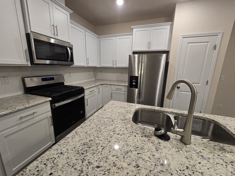 Jamestown Townhome: 4028 Beckton Trail