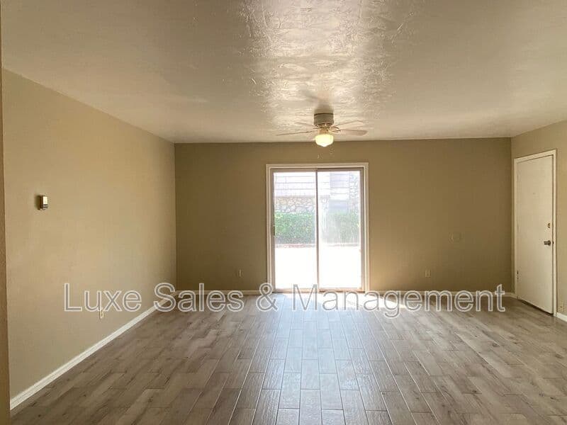 Oklahoma City Condo: 6030 NW Expressway