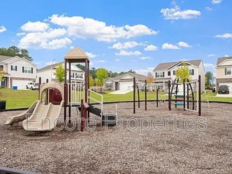 Fuquay-Varina Townhome: 18 March Creek Drive