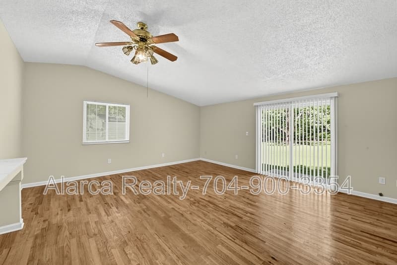 Charlotte House: 2535 Nickelridge Ct