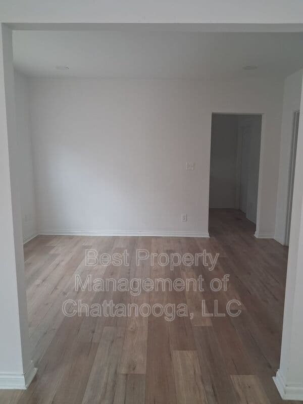 Chattanooga House: 1103 Sheridan