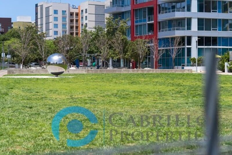 San Diego Condo: 1499 J Street