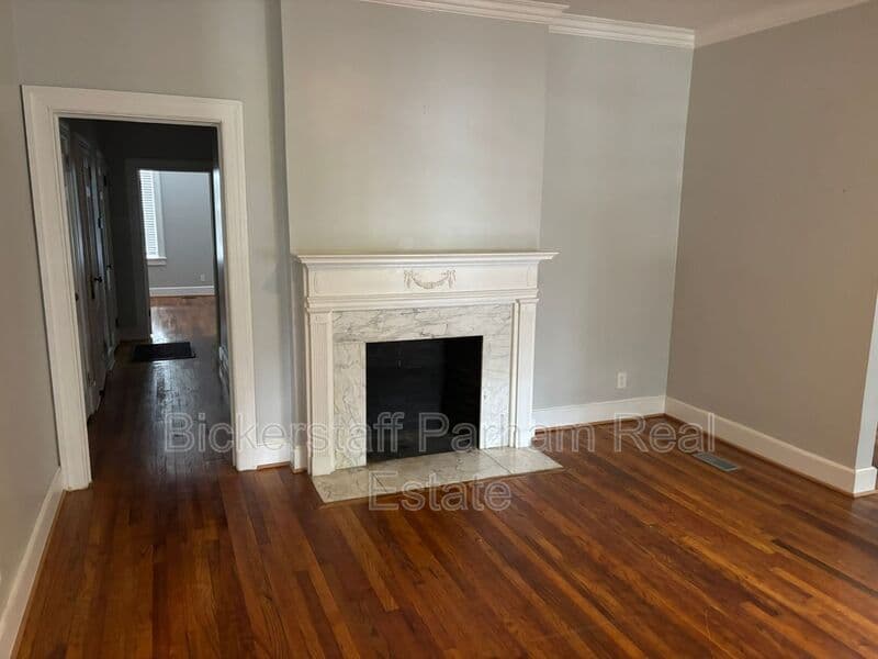 Columbus Condo: 1219 Eberhart Avenue