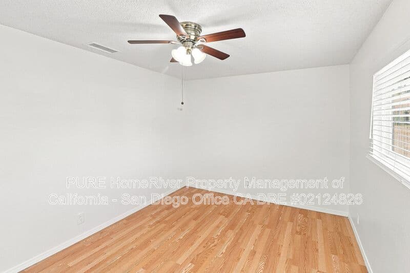 Spring Valley House: 640 Felicita Ave