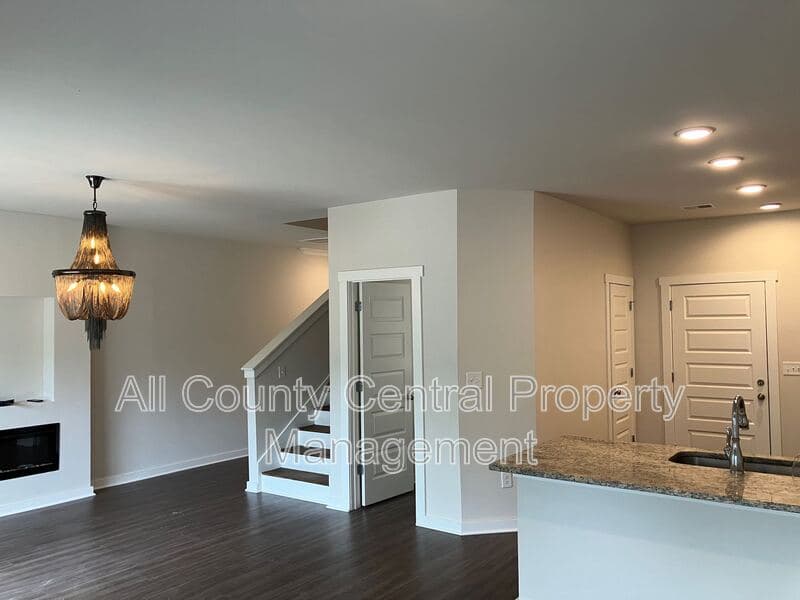 Mc Calla House: 8209 Owen Park Dr