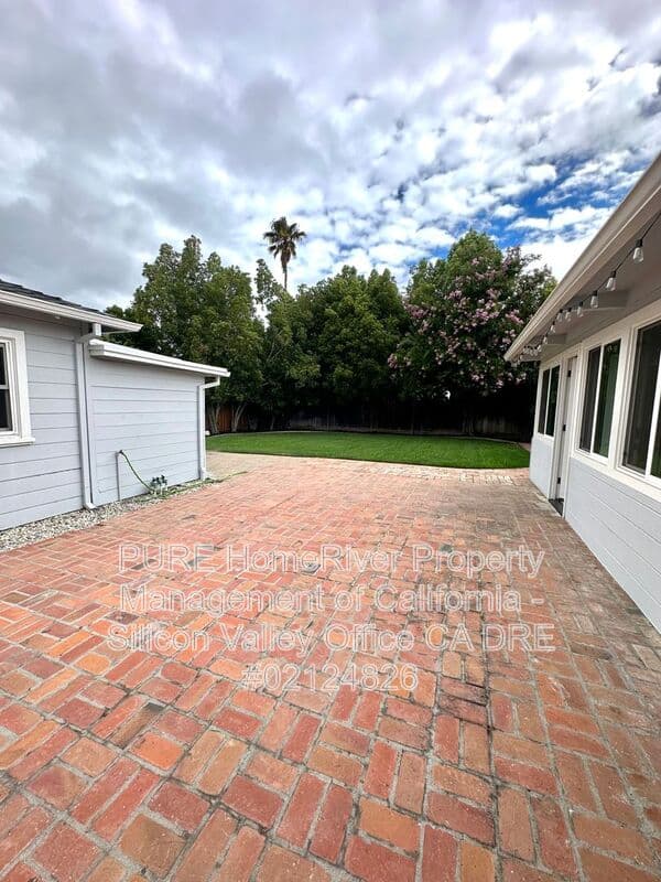 Monte Sereno House: 17291 Zena Ave
