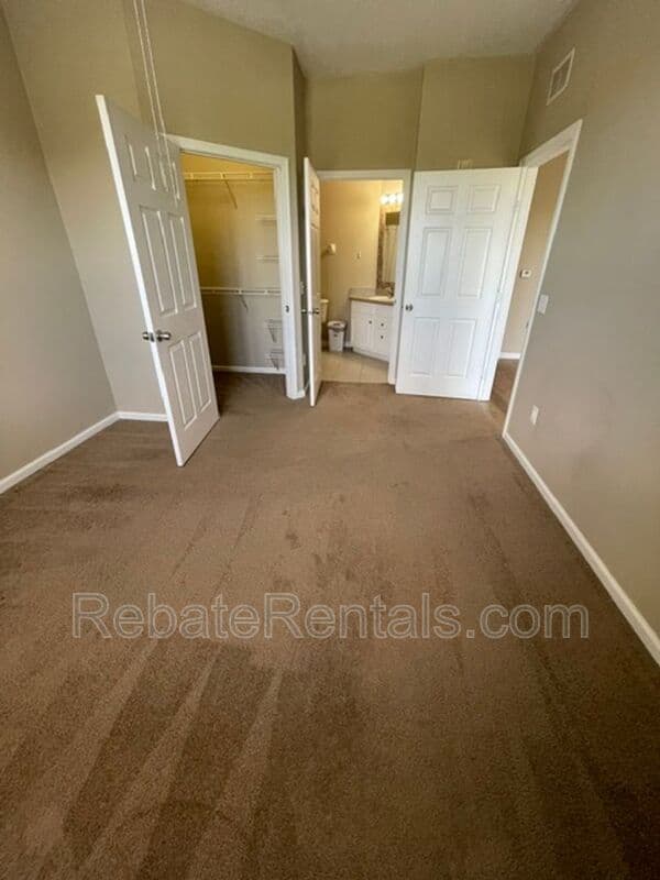 Jacksonville Condo: 7801 Point Meadows Drive