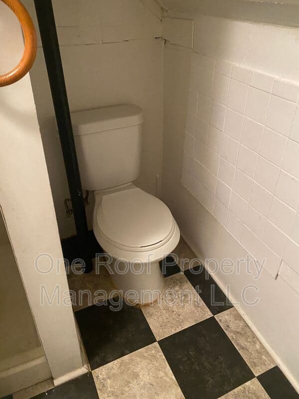 Kansas City House: 532 Cypress Avenue East