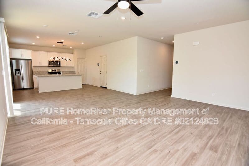 Menifee House: 26927 Colorado Drive