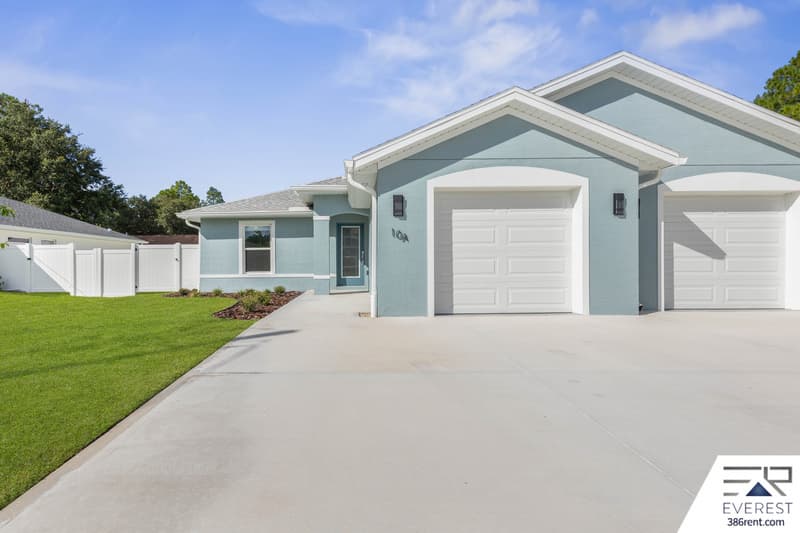 Palm Coast House: 10 Llovera Pl