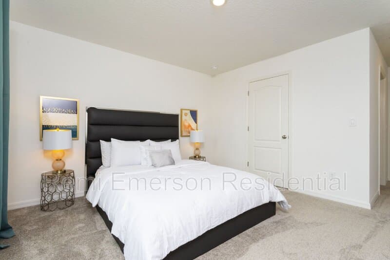 Davenport Townhome: 624 Benoi Drive