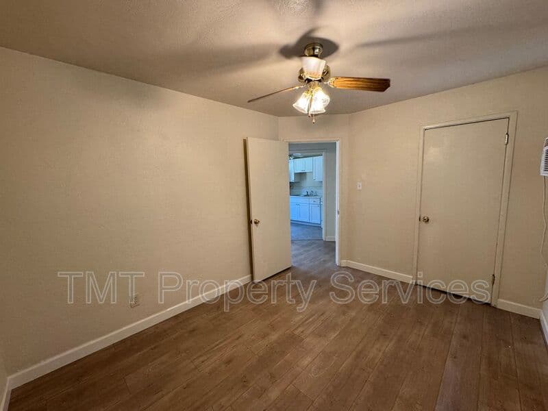 Sacramento Condo: 2530 S St
