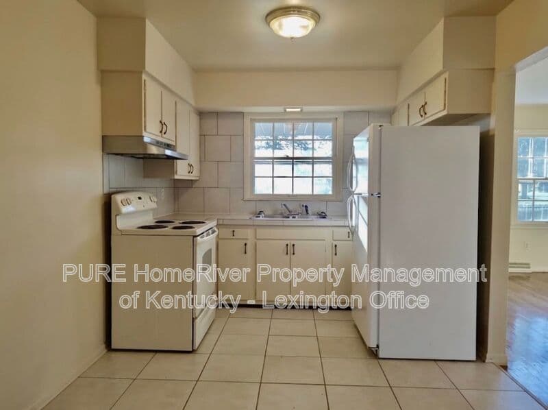 Lexington Condo: 2037 Garden Springs Dr