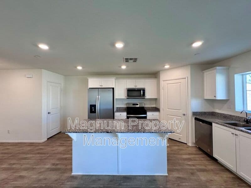 Winchester House: 28798 Enclave Ln