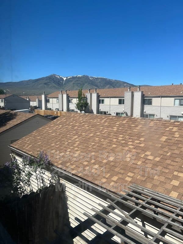 Reno House: 14002 Lear Blvd