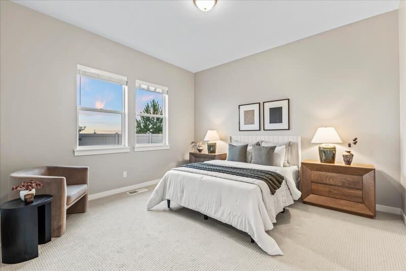Star House: 2218 North Leatherwood Avenue