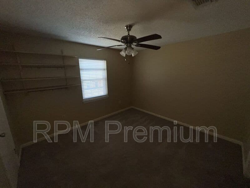 Baton Rouge Condo: 10062 Jefferson Hwy