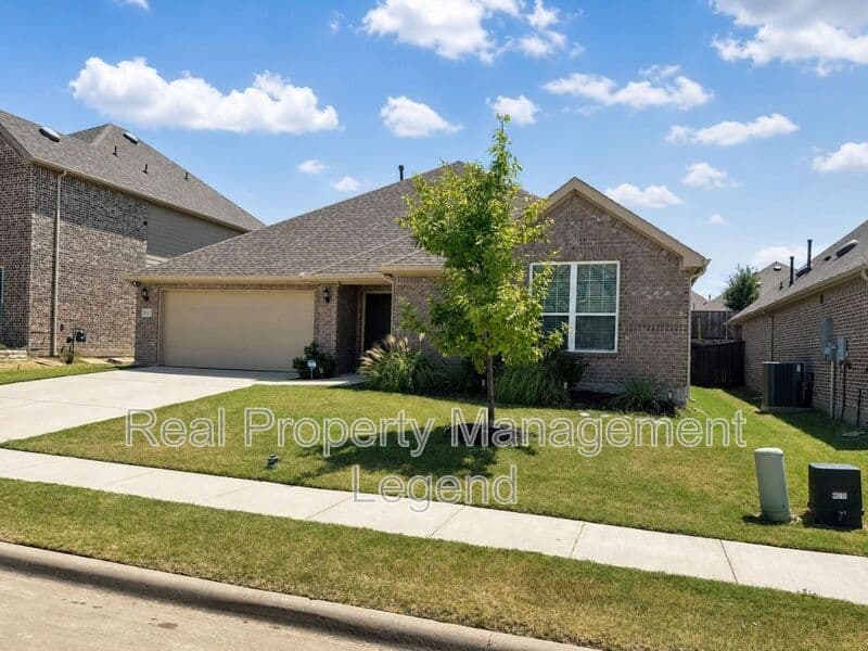 Aubrey House: 2812 Ranger Ln