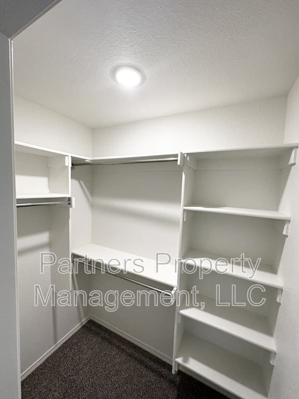 Fayetteville Condo: 928 South Amarillo Avenue