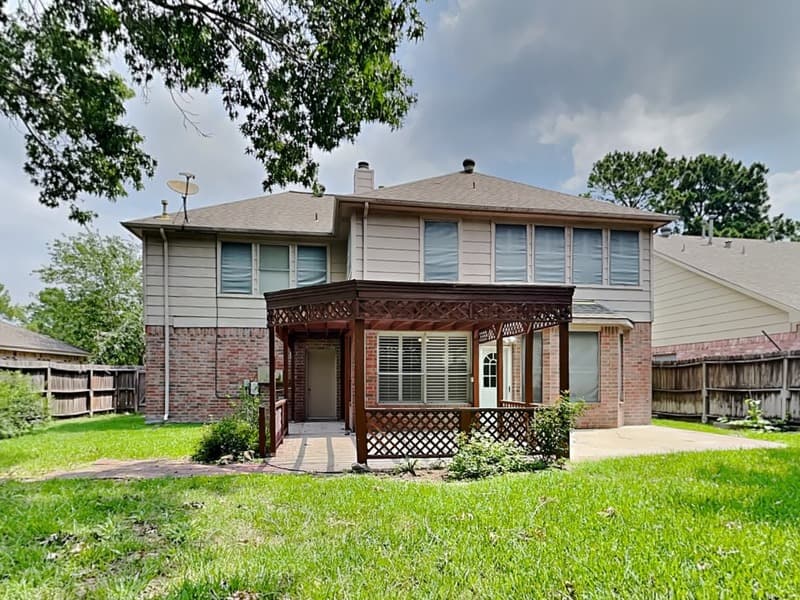Houston House: 16523 Wellers Way